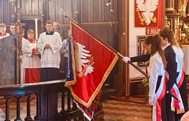 „Witaj majowa jutrzenko” – Powiatowo-Miejskie obchody 234. rocznicy Konstytucji 3 Maja…