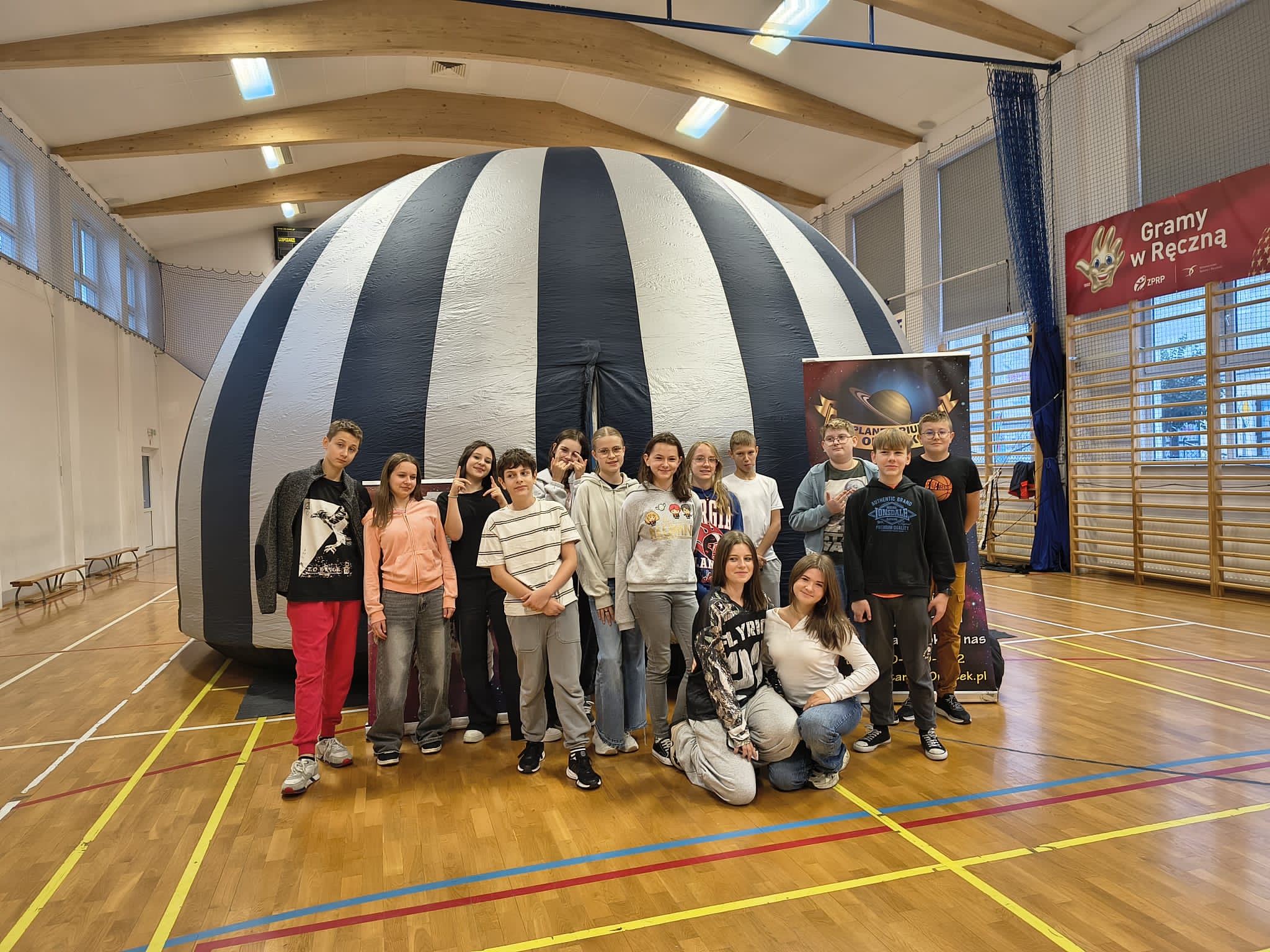 Mobilne Planetarium „ORBITEK” w naszej szkole!