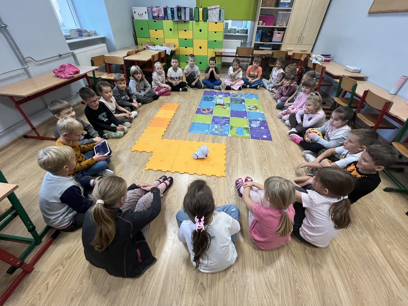 NAUKA i ZABAWA – robot edukacyjny PHOTON w klasie 1a…
