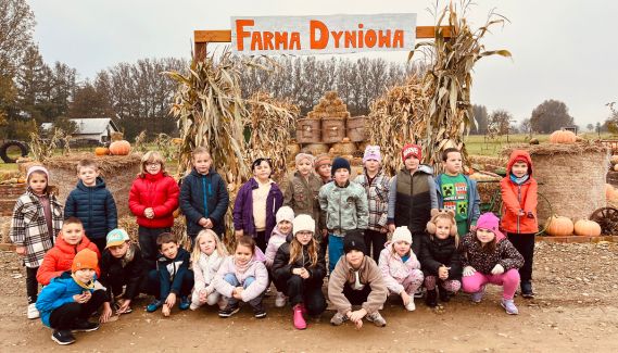 Wycieczka klasy 1a na Farmę Dyniową w Rymanowie!
