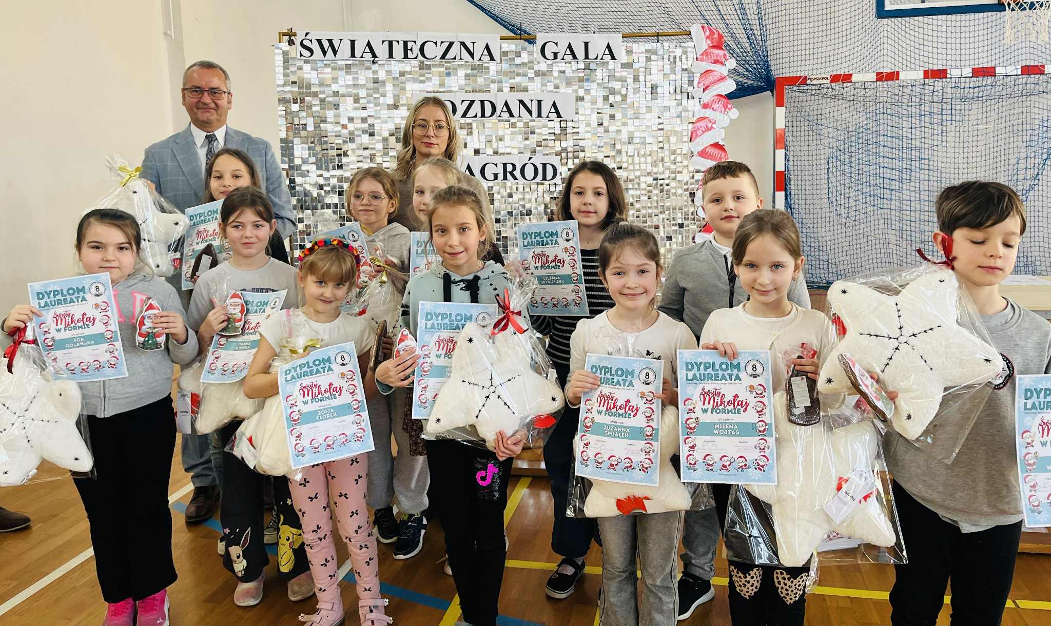 Konkurs „Mikołaj w formie” skierowany do uczniów klas I–IV…