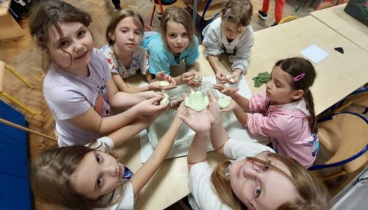 GRUDZIEŃ w ŚWIETLICY szkolnej SP8…