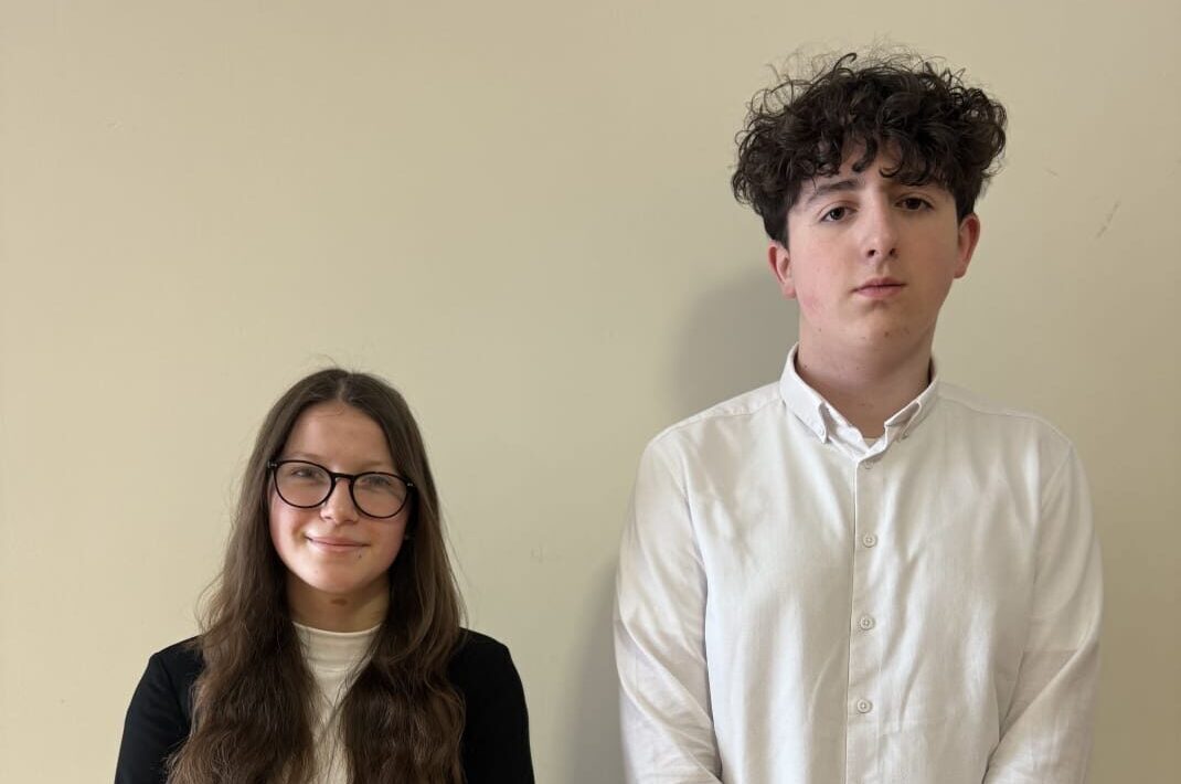 Udział Klary i Szymona w XXI Olimpiadzie Matematycznej Juniorów