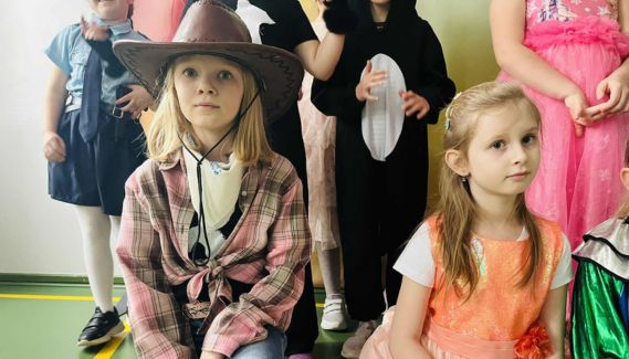 Bal pełen uśmiechów – ZABAWA KARNAWAŁOWA klas 1–4