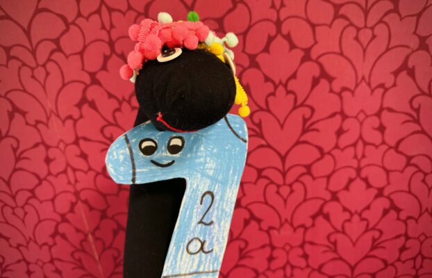 Kiedy skarpetki opowiadają historię…przygoda klasy 2A w Bibliotece Miejskiej🧦📚