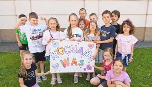 Niespodzianka DLA MAM od klasy 1b…