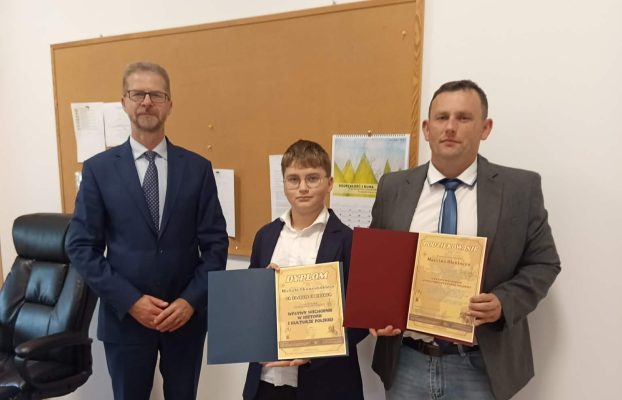 „Wpływy wschodnie w kulturze i historii Polski”