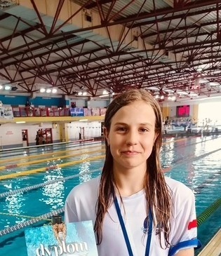 Sukcesy uczennic klasy sportowej w Letnich Mistrzostwach Okręgu Podkarpackiego w Dębicy…