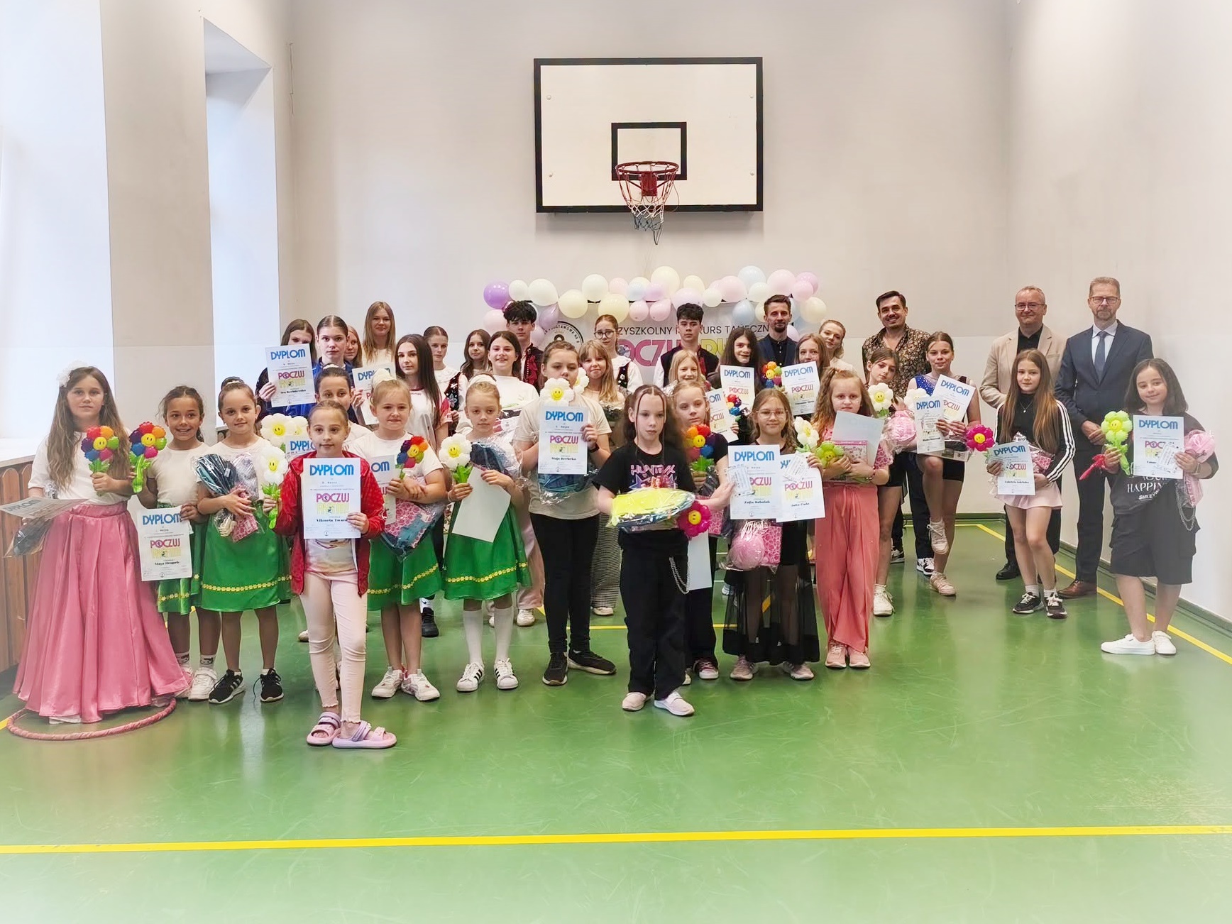 Finał I Międzyszkolnego Konkursu Tanecznego „Poczuj Rytm”