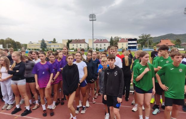 Sukcesy naszych lekkoatletów na stadionie MOSiR „Wierchy”!