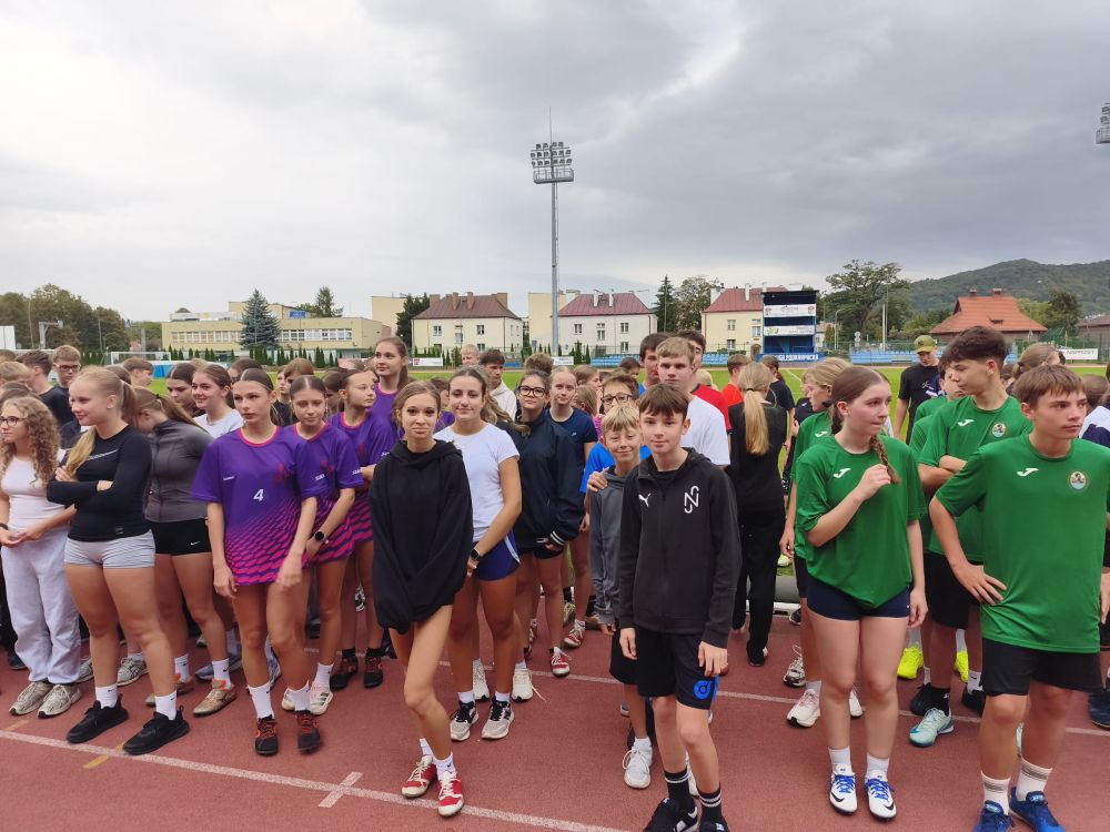 Sukcesy naszych lekkoatletów na stadionie MOSiR „Wierchy”!