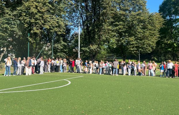Próbna ewakuacja przeciwpożarowa w SP8 w Sanoku…